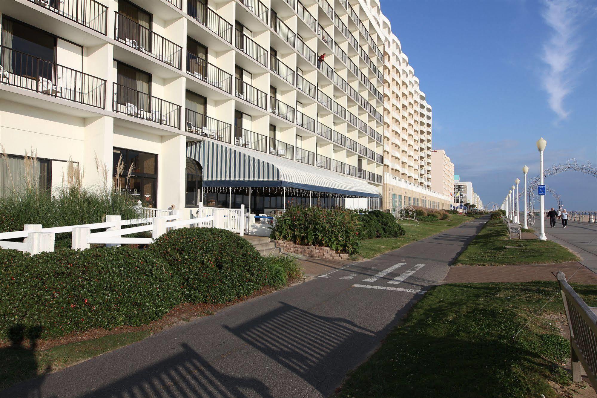 וירג'יניה ביץ' The Barclay Towers Hotel And Resort מראה חיצוני תמונה