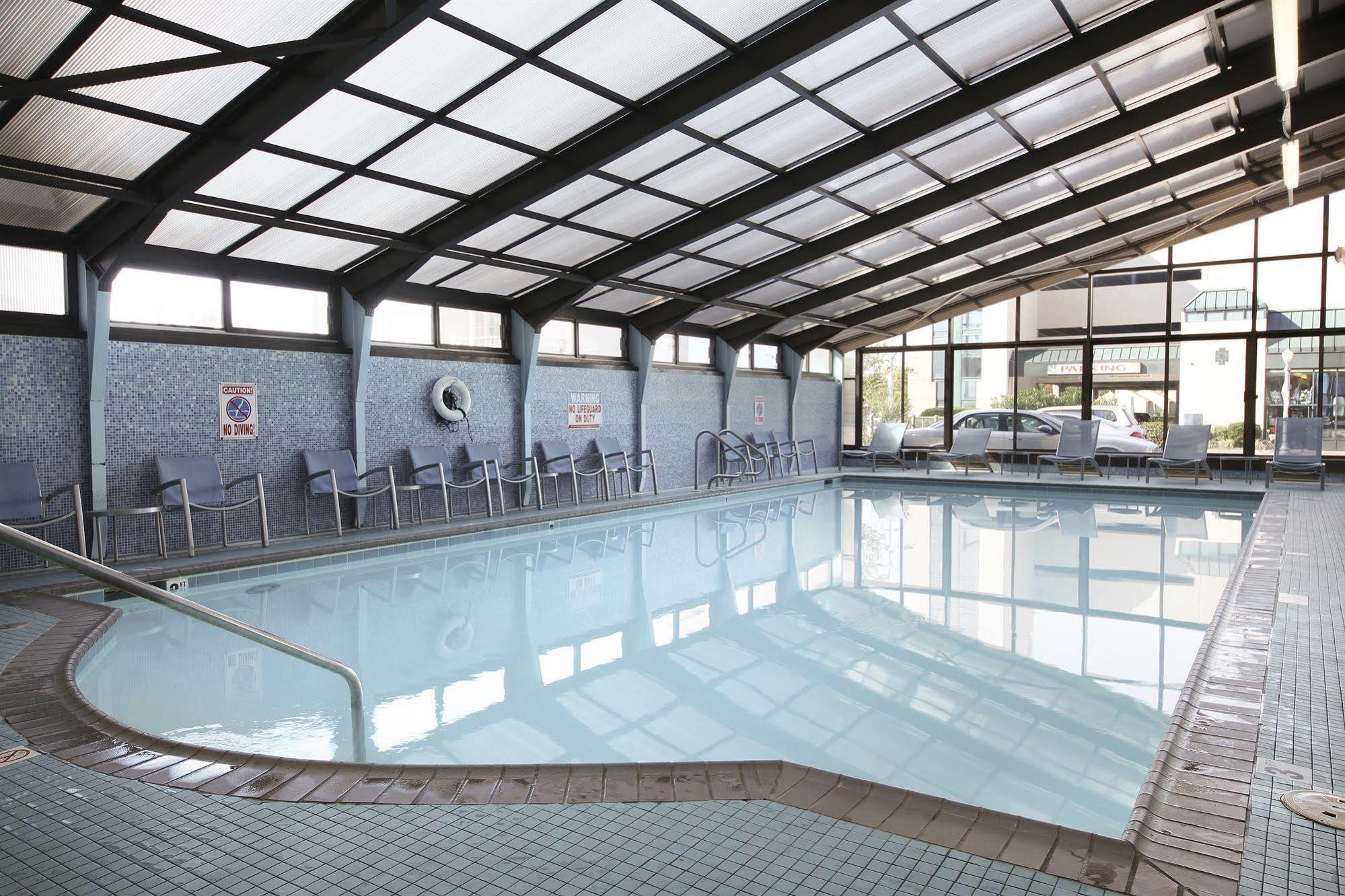 וירג'יניה ביץ' The Barclay Towers Hotel And Resort מראה חיצוני תמונה