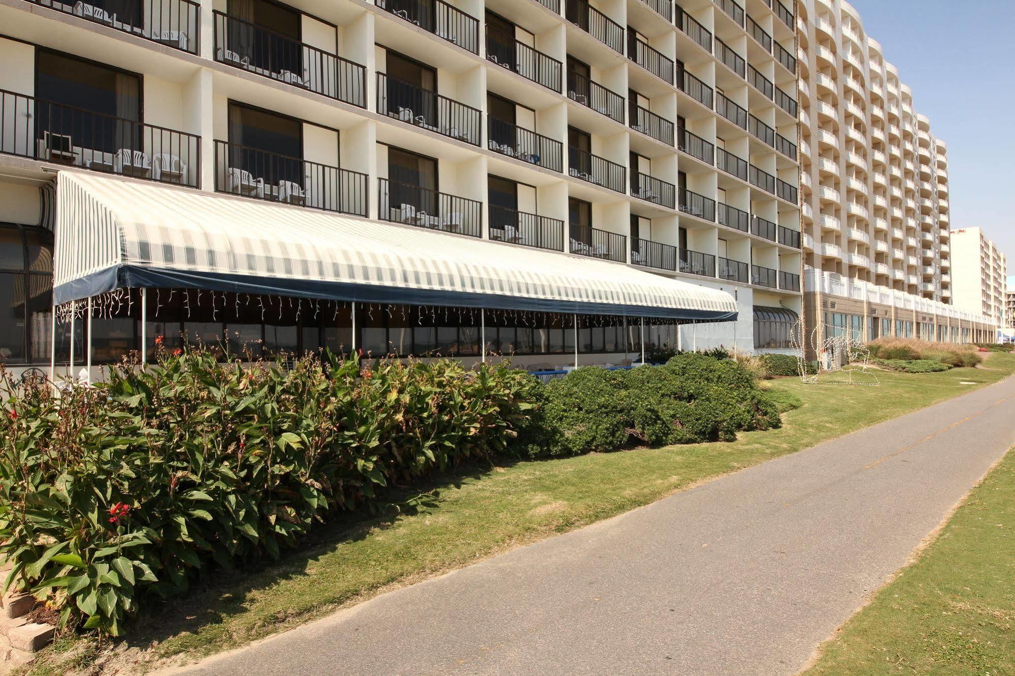וירג'יניה ביץ' The Barclay Towers Hotel And Resort מראה חיצוני תמונה