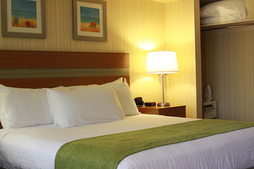 וירג'יניה ביץ' The Barclay Towers Hotel And Resort מראה חיצוני תמונה